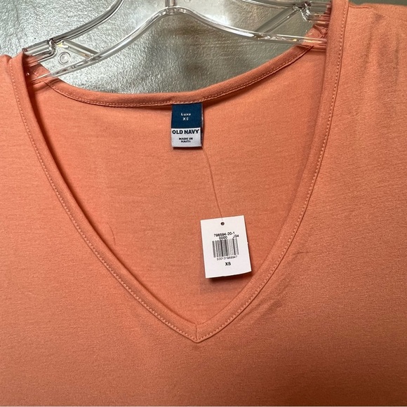 Old Navy Luxe V-Neck T – Orange, Soft Stretch Knit, XS, NWT - Picture 2 of 4